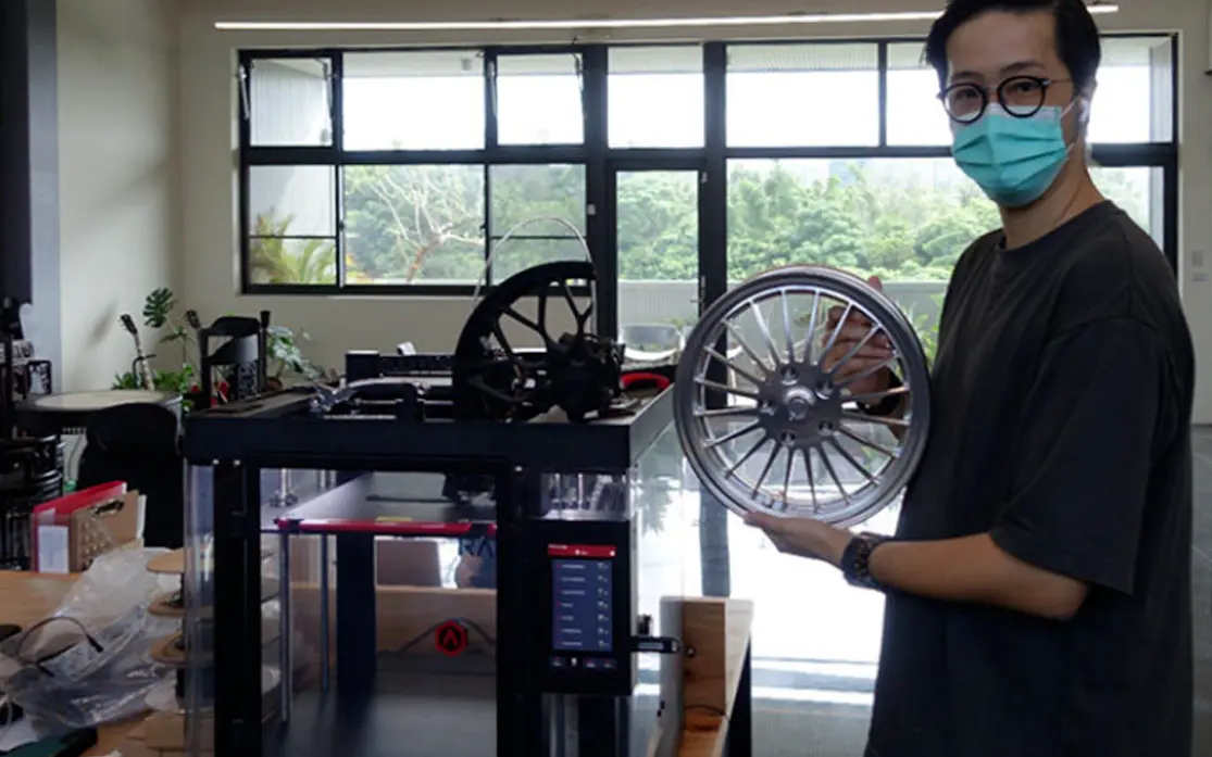 Case Study Raise3D Prototyping und Fertigung von Motorradkomponenten