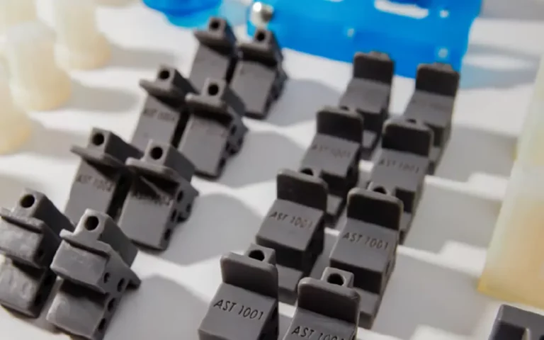 Blogbeitrag zum betriebsinternen 3D-Druck von Fertigungshilfen