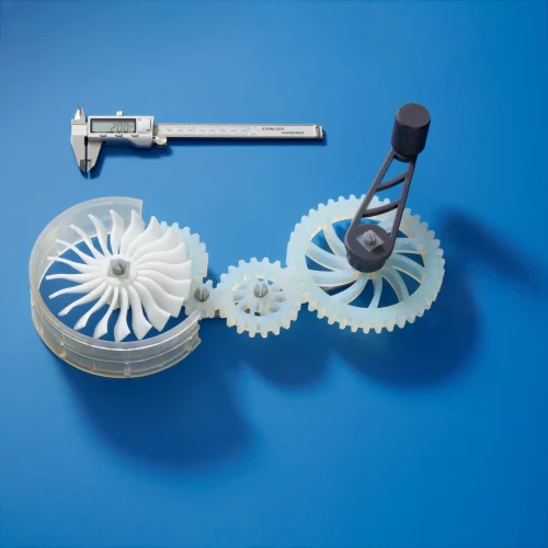 Zahnräder aus dem SLA 3D-Drucker aus verschiedenen Resins, u.a. Formlabs Durable Resin